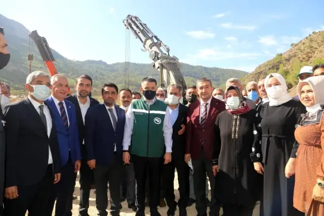 Bakan Pakdemirli, Mersin'de Pamukluk Barajı Su Tutma Programı'na katıldı Açıklaması