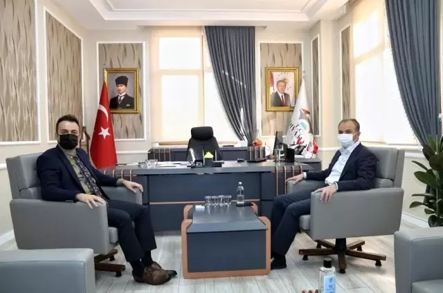 BAŞKANIMIZDAN YENİ ATANAN VALİ YARDIMCILARINA 'HAYIRLI OLSUN' ZİYARETİ