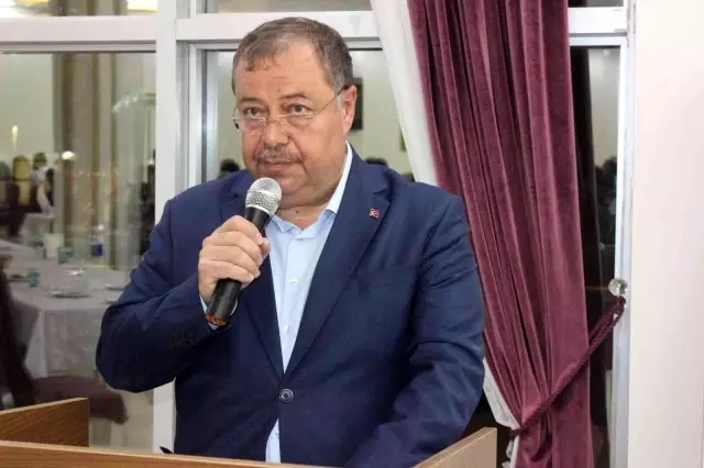Kilis Belediye Başkanı Servet Ramazan sağlık çalışanlarıyla buluştu