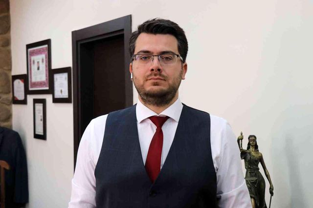 borcunu almaya gittigi yerde canindan oluyord 5 14460085 o