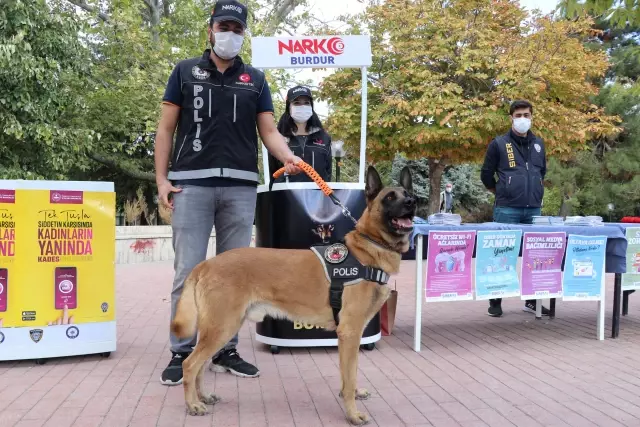 Burdur Emniyet Müdürlüğünden narkotik, siber ve kadına şiddet suçlarına yönelik bilgilendirme