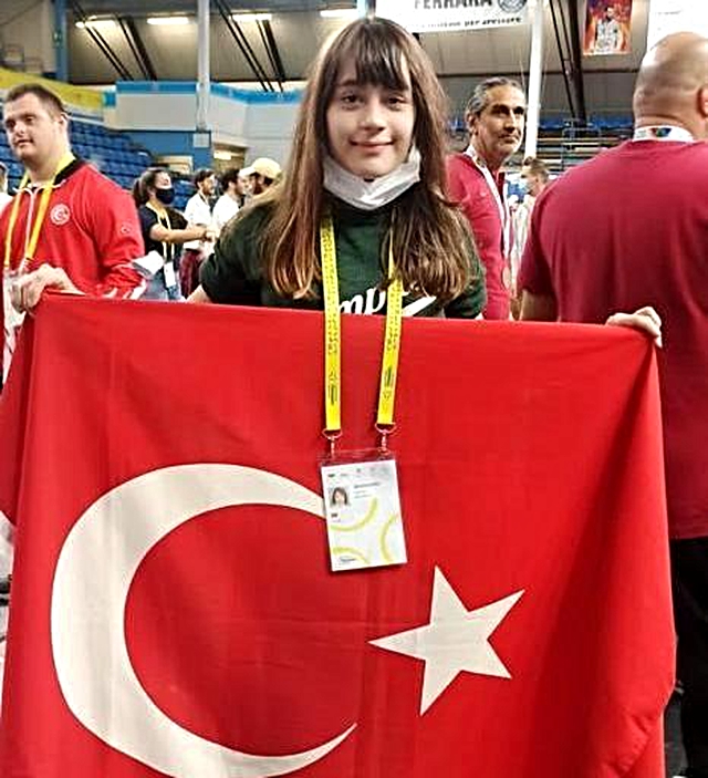 genc sporcudan 4 dunya rekoru 5 14459719 o