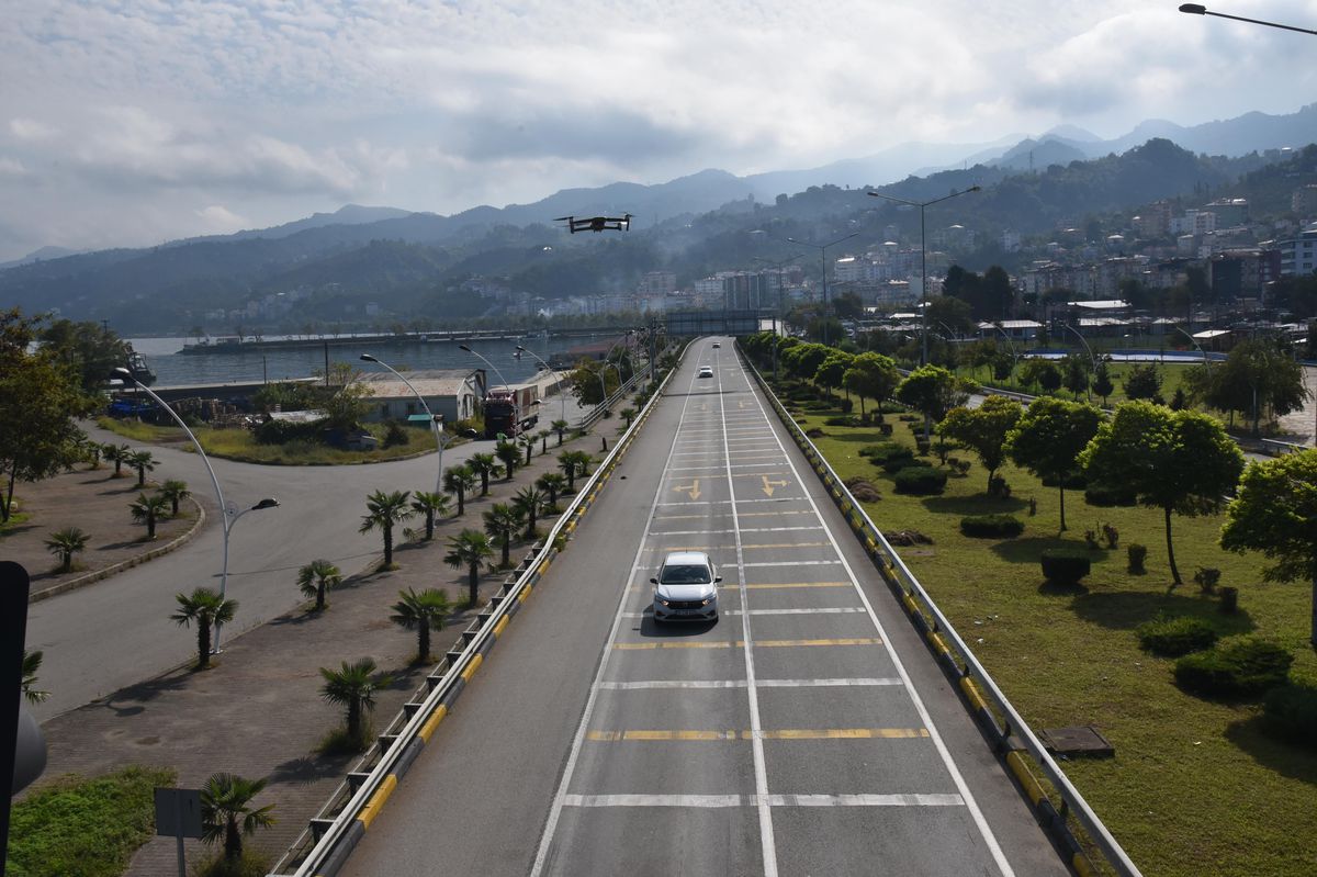 Görele'de drone destekli trafik denetimi gerçekleştirildi