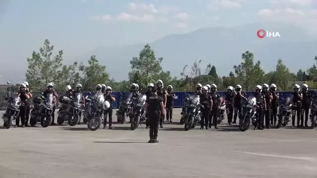 Hayırseverlerin bağışladığı 22 yeni araç dualarla yeni görev yerlerine uğurlandı