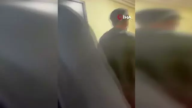 İngiltere'de sahte polis alarmıİki kişi polis kılığına girerek bir eve girmeye çalıştı