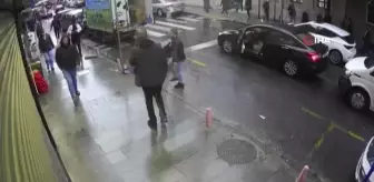 Kağıthane: İstanbul'da dehşet anları: Caddede aracından inerek iş yerini böyle kurşunladı Kağıthane: İstanbul'da dehşet anları: Caddede aracından inerek iş yerini böyle kurşunladı