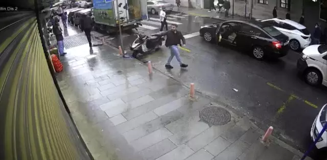 İstanbul'da işyerine kurşun yağdıran 30 suç kayıtlı saldırgan serbest bırakıldı