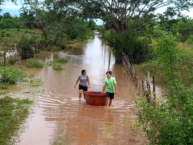 Meksika'da Pamela Kasırgası tesirini sürdürüyor: 4 kayıp
