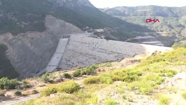 PAMUKLUK BARAJI'NDA SU TUTMA İŞLEMİ BAKAN PAKDEMİRLİ'NİN KATILIMIYLA BAŞLADI