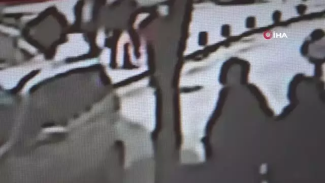 Soğukkanlı katil zanlısı kamerada: Cinayeti işledi, silahı poşete koyup gitti