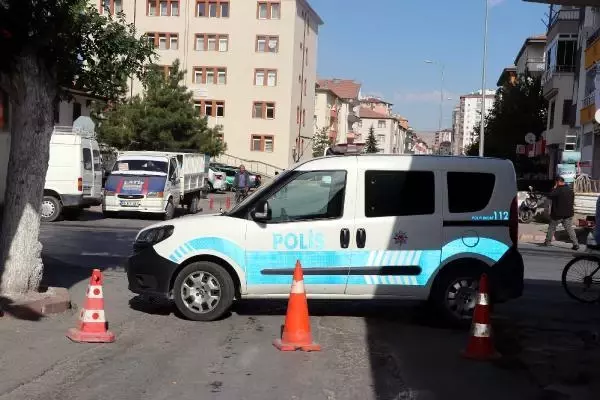 Tartıştığı bacanağını sokak ortasında vurdu