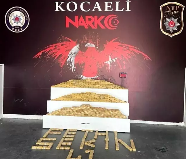 Tır dorsesindeki 107 kilo eroinle yakalanan 4 kişi tutuklandı