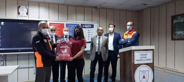 Yozgat'ta lise öğrencileri AFAD gönüllülük sistemi hakkından bilgilendiriliyor