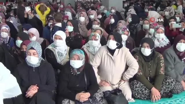 Afyonkarahisar'da 155 genç hafız belgesini aldı