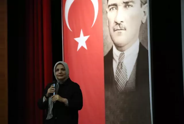 AK Parti Genel Merkez Kadın Kolları Başkanı Keşir, kadınlara hitap etti