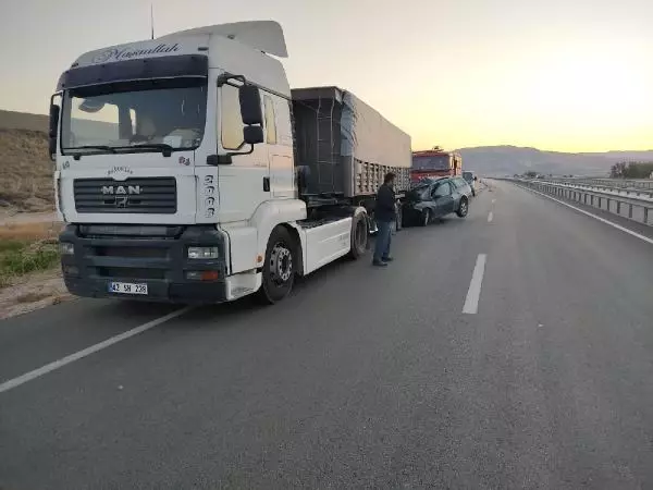 Son dakika: Ankara'da otomobil, TIR'a çarptı: 1 ölü