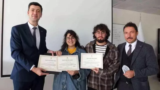 Annesinin karnında kursa katıldı, doğmadan sertifika sahibi oldu