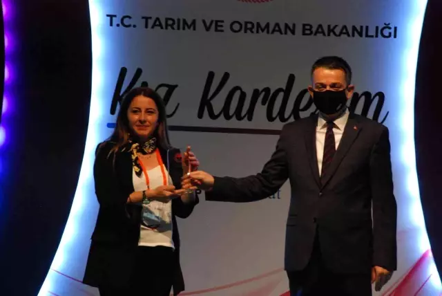 Bakan Pakdemirli'den çiftçilere müjde
