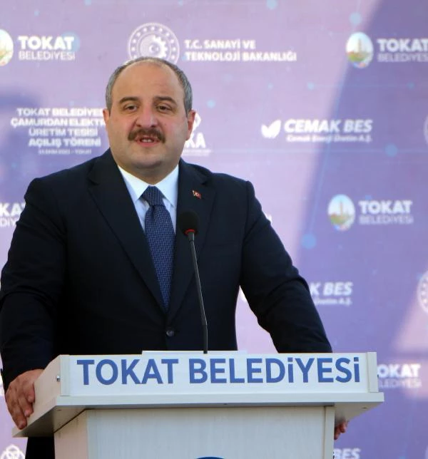 Bakan Varank: Türkiye'deki siyasi provokasyonların olağan şüphelisi CHP'dir
