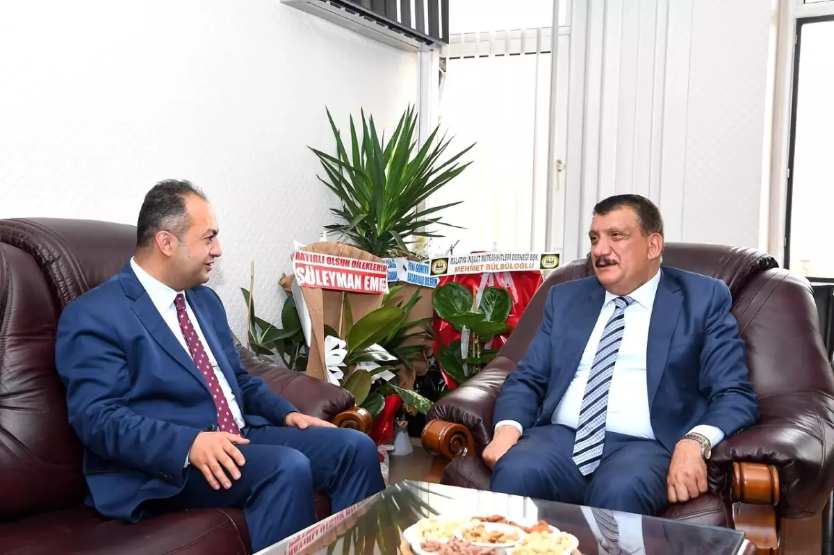 Başkan Gürkan'dan Baro Başkanı Demez'e hayırlı olsun ziyareti