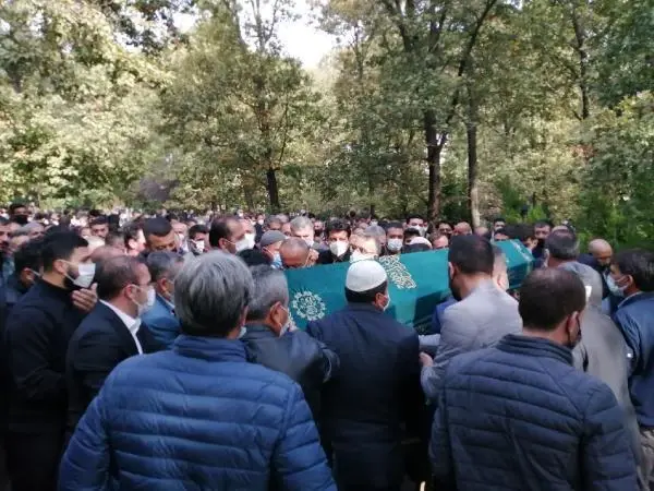 BEYKOZ'DAKİ FECİ KAZADA ÖLEN ÜNİVERSİTELİ TOPRAĞA VERİLDİ