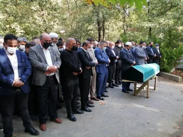 BEYKOZ'DAKİ FECİ KAZADA ÖLEN ÜNİVERSİTELİ TOPRAĞA VERİLDİ