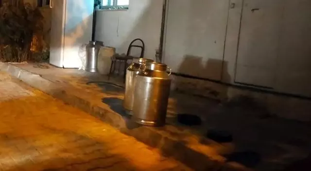 Bu süt güğümlerine, süt toptancılarından başkası dokunmuyor