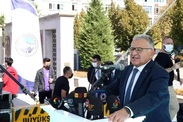 Büyükşehir'in 6 Milyon TL'lik Araçları ile Hafriyat Yönetim Sistemi Tanıtıldı