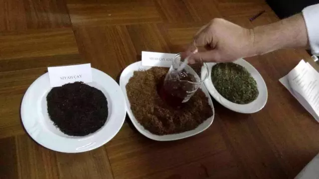 Atık üründen yüksek teknoloji ile işlem yaparak ilaç etken maddeleri ürettiler