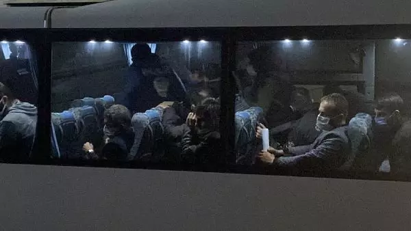 Çekirge operasyonunda 8 kişi tutuklandı, örgüt lideri adliye tuvaletinde bileklerini kesti