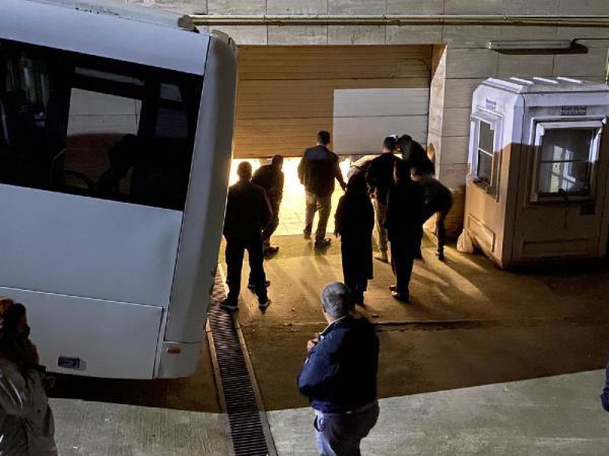 'Çekirge' operasyonunda 8 kişi tutuklandı, örgüt lideri adliye tuvaletinde bileklerini kesti