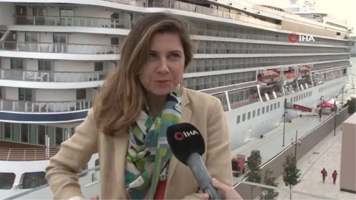 Galataport İstanbul'a ikinci gemi demir attı