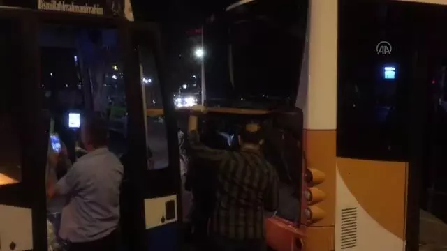 Son dakika... GAZİANTEP - İki otobüsün çarpıştığı kazada 9 kişi yaralandı