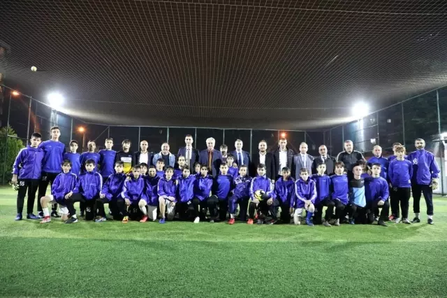 İlkadım'dan spor kulüplerine tatlı moral