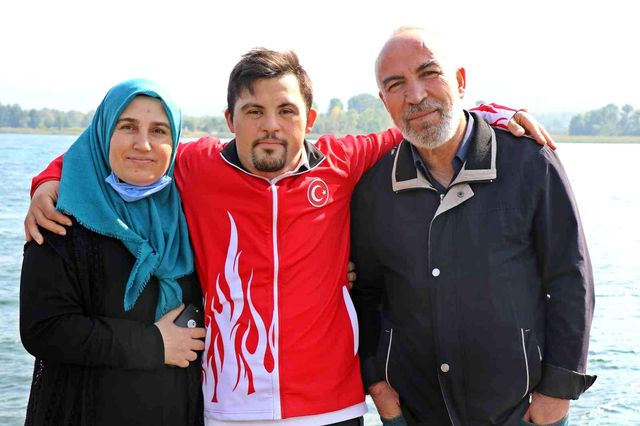 kendisine garip bakanlari sampiyonluklariyla 10 14462880 o