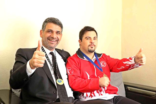 kendisine garip bakanlari sampiyonluklariyla 5 14462880 o