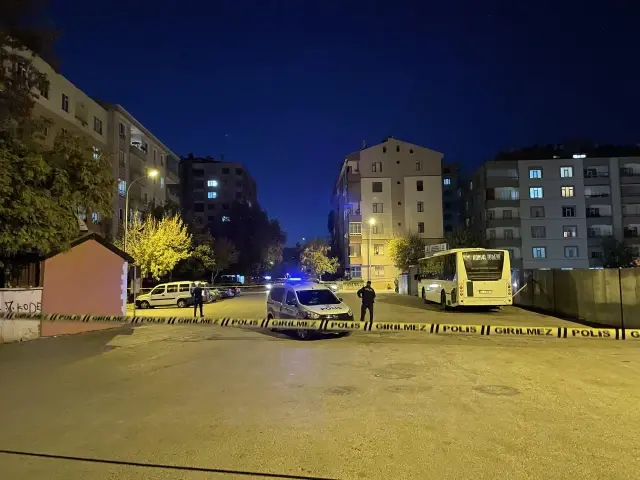 Son dakika haberleri: Çöp konteynerinde patlama meydana geldi