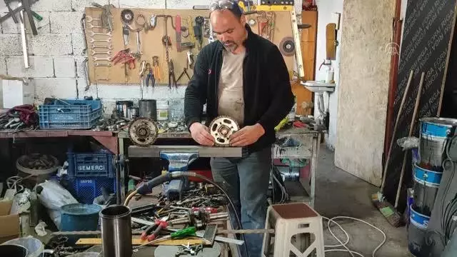 Metal ustası atık malzemeleri sanat eserine dönüştürüyor