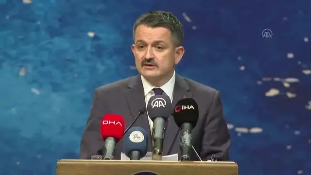 Tarım ve Orman Bakanı Pakdemirli, Dokuz Eylül Üniversitesi Akademik Yılı töreninde konuştu Açıklaması