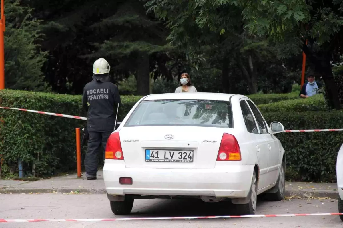 Park halindeki otomobilden sızan gaz korkuttu