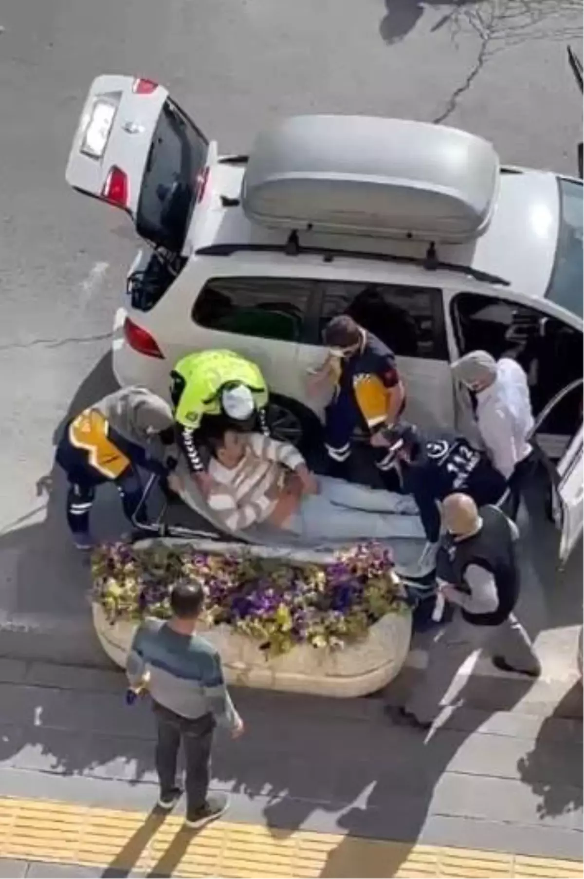 Polisin dikkati vatandaşın hayatını kurtardı