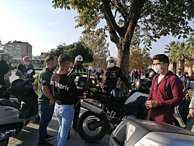 polisin uygulamasinda cezadan kacamadilar 4 14462582 o