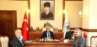 Otlukbeli: Sayın Valimiz Mehmet Makas'a bir Dizi Ziyaretler Gerçekleştirildi (15.10.2021) Otlukbeli: Sayın Valimiz Mehmet Makas'a bir Dizi Ziyaretler Gerçekleştirildi (15.10.2021)