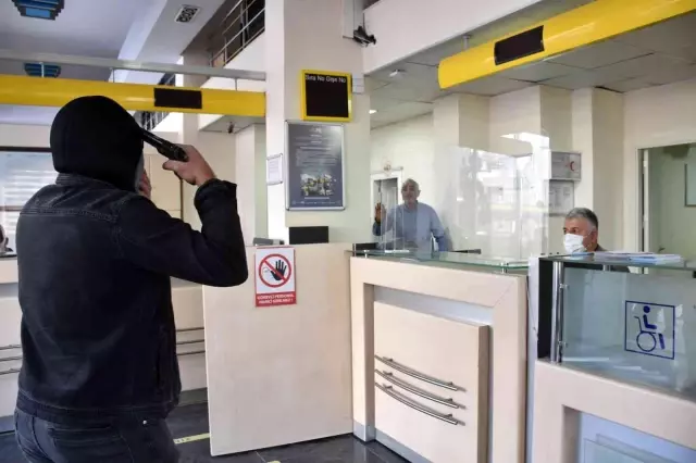 Şırnak'ta deprem ve soygun tatbikatı yapıldı