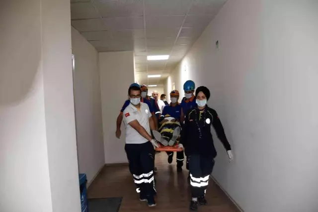 Şırnak'ta deprem ve soygun tatbikatı yapıldı