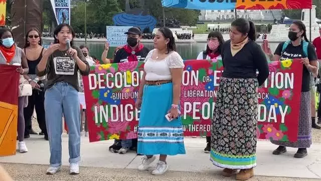 WASHINGTON - Çevreci protestoculara polis müdahalesi