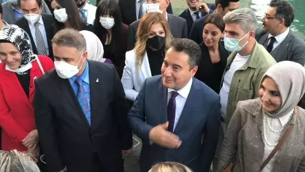 ALİ BABACAN, ŞANLIURFA'DA PARTİSİNİN KONGRESİNE KATILDI
