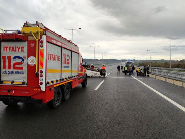 avcilarin kamyoneti takla atti bagajda avlanm 2 14465410 o