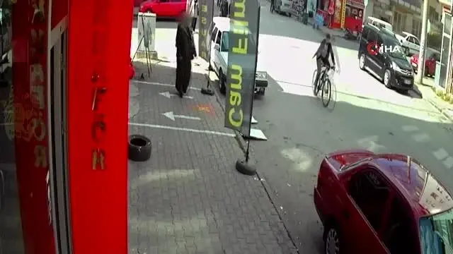 Son dakika haber | Babaanne ile torunun telefon kavgası kamerada