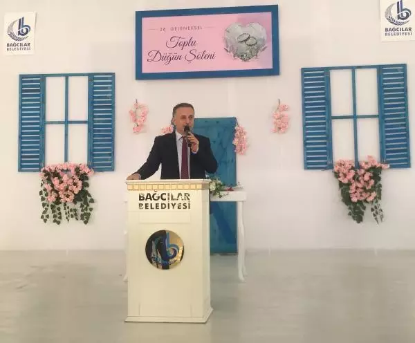 İSTANBUL-Bağcılar'da 13 çift Toplu Düğün Şöleni ile dünya evine girdi